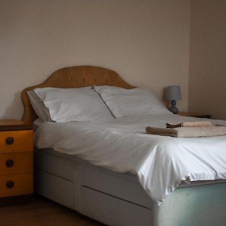 Hotel The Crown And Woolpack Long Sutton  Esterno foto