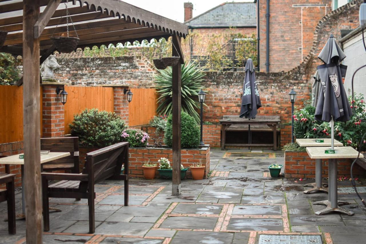 Hotel The Crown And Woolpack Long Sutton  Esterno foto
