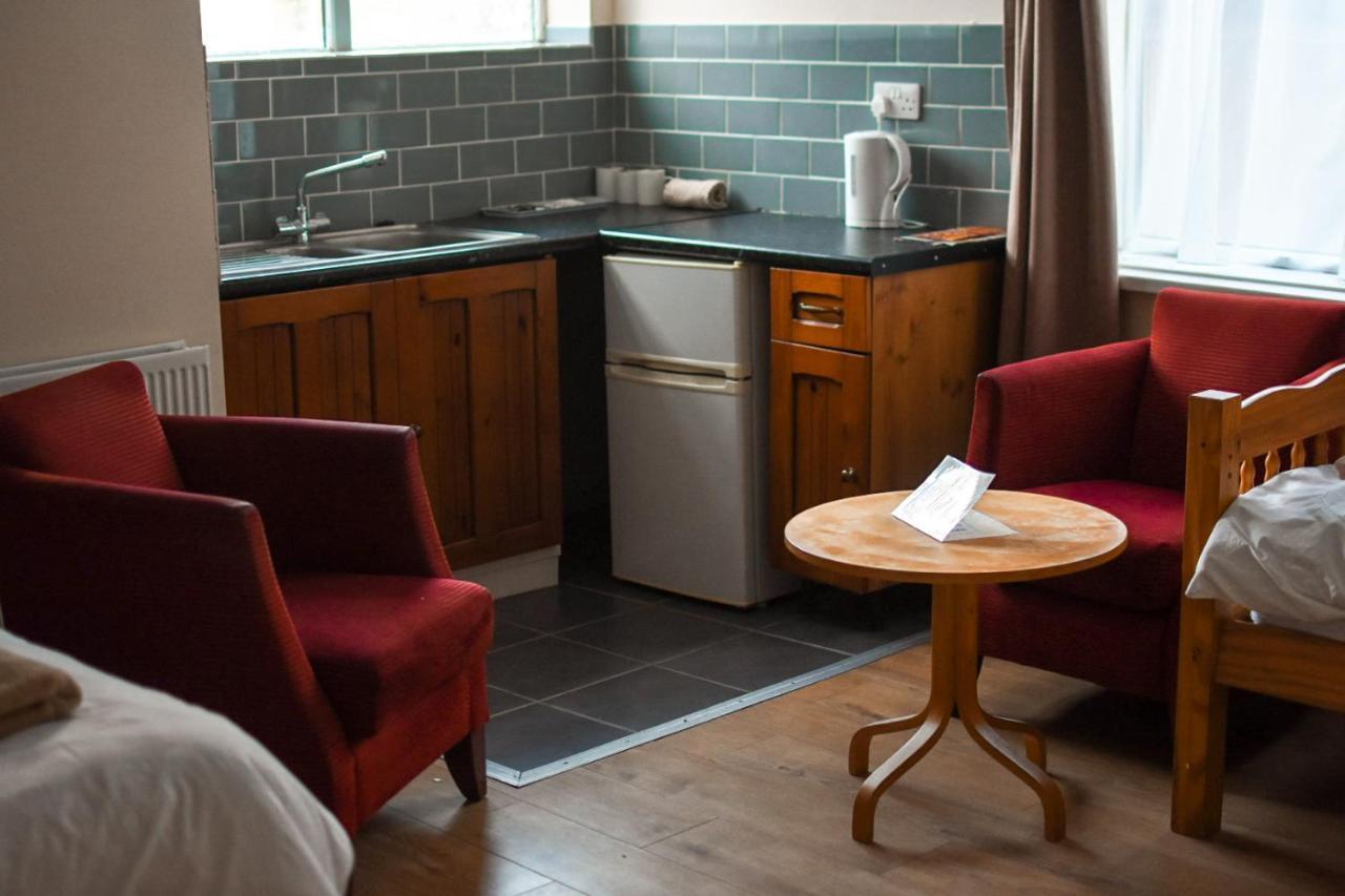 Hotel The Crown And Woolpack Long Sutton  Esterno foto